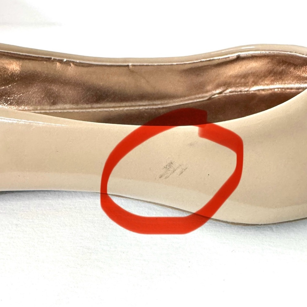 Report Signature Beige Glossy Flats - Picture 5 of 7